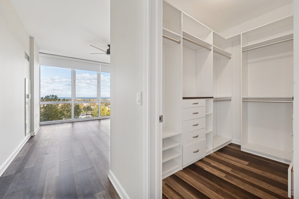 Chicago, Illinois 60616, United States, 3 Bedrooms Bedrooms, ,2 BathroomsBathrooms,Residential,Active,234564