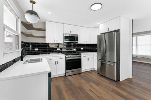 Tiny photo for 18331 John Avenue, Country Club Hills, IL 60478 (MLS # 12522627)