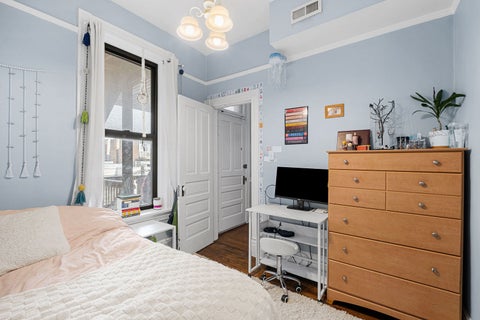 Tiny photo for 3551 N Reta Avenue #2, Chicago, IL 60657 (MLS # 12689754)