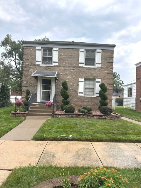 Photo of 8439 S Hoyne Street W, Chicago, IL 60620 (MLS # 12721996)