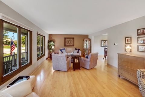 Tiny photo for 14453 S 88th Avenue, Orland Park, IL 60462 (MLS # 12483669)