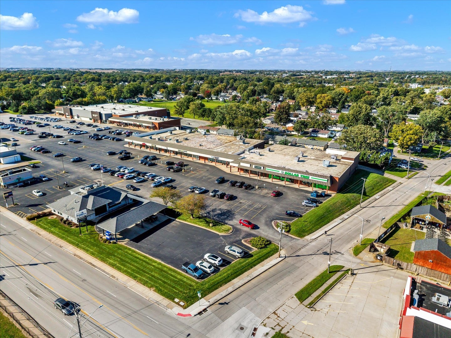 2720 W Locust Street Warehouse