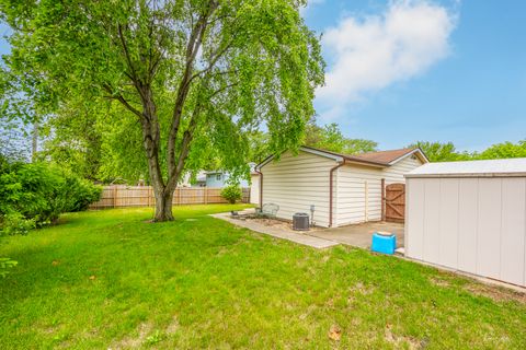 Tiny photo for 132 N Ashbury Avenue, Bolingbrook, IL 60440 (MLS # 12450742)