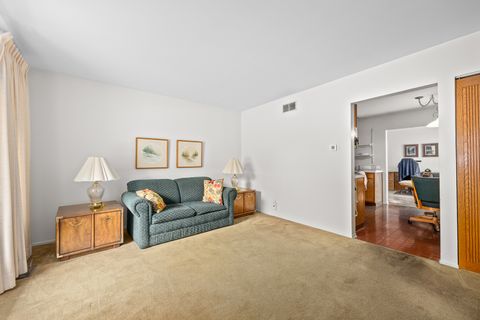Tiny photo for 132 N Ashbury Avenue, Bolingbrook, IL 60440 (MLS # 12450742)