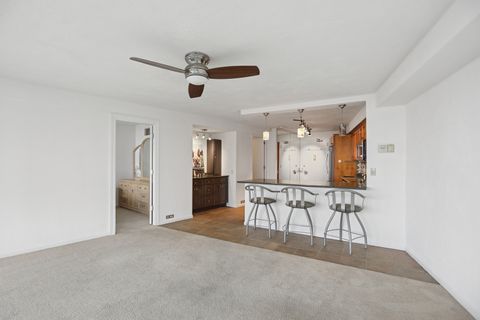 Tiny photo for 300 N State Street #5803, Chicago, IL 60654 (MLS # 12521989)