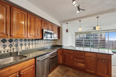 Tiny photo for 300 N State Street #5803, Chicago, IL 60654 (MLS # 12521989)