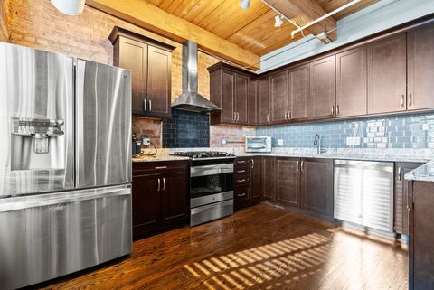 Tiny photo for 913 W Van Buren Street #4A, Chicago, IL 60607 (MLS # 12549099)