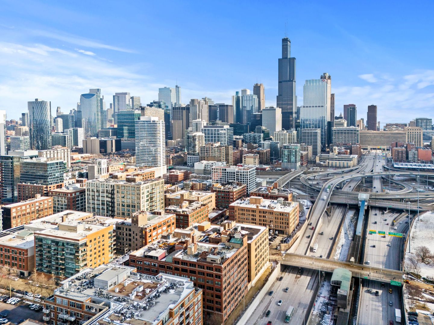 913 W Van Buren Street 4A