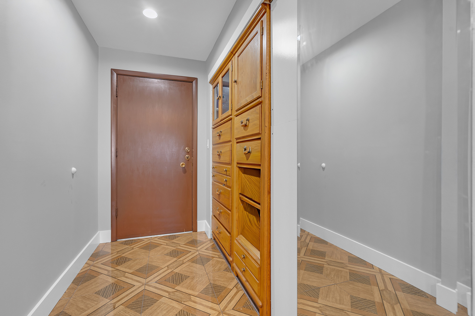 7830 W North Avenue 414