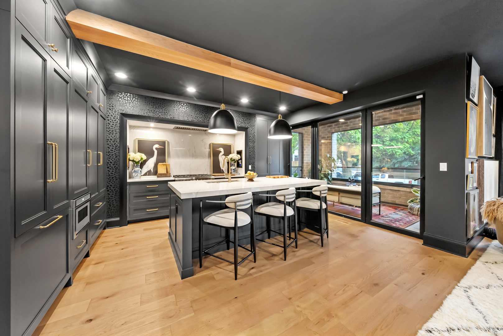 1532 W Ohio Street 1