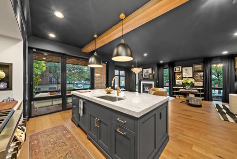 Tiny photo for 1532 W Ohio Street #1, Chicago, IL 60642 (MLS # 12514083)