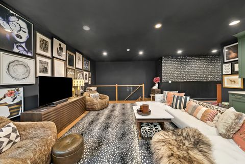 Tiny photo for 1532 W Ohio Street #1, Chicago, IL 60642 (MLS # 12514083)