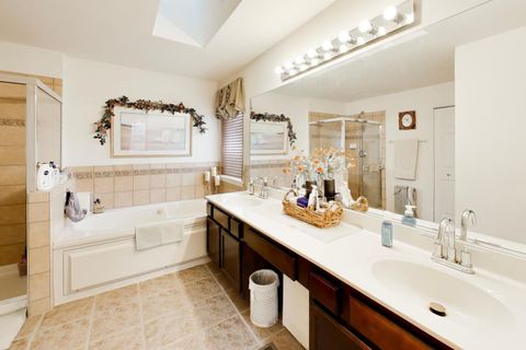 Tiny photo for 5355 Galloway Drive, Hoffman Estates, IL 60192 (MLS # 12588476)