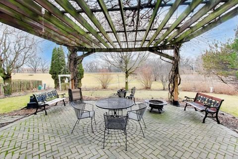 Tiny photo for 5355 Galloway Drive, Hoffman Estates, IL 60192 (MLS # 12588476)