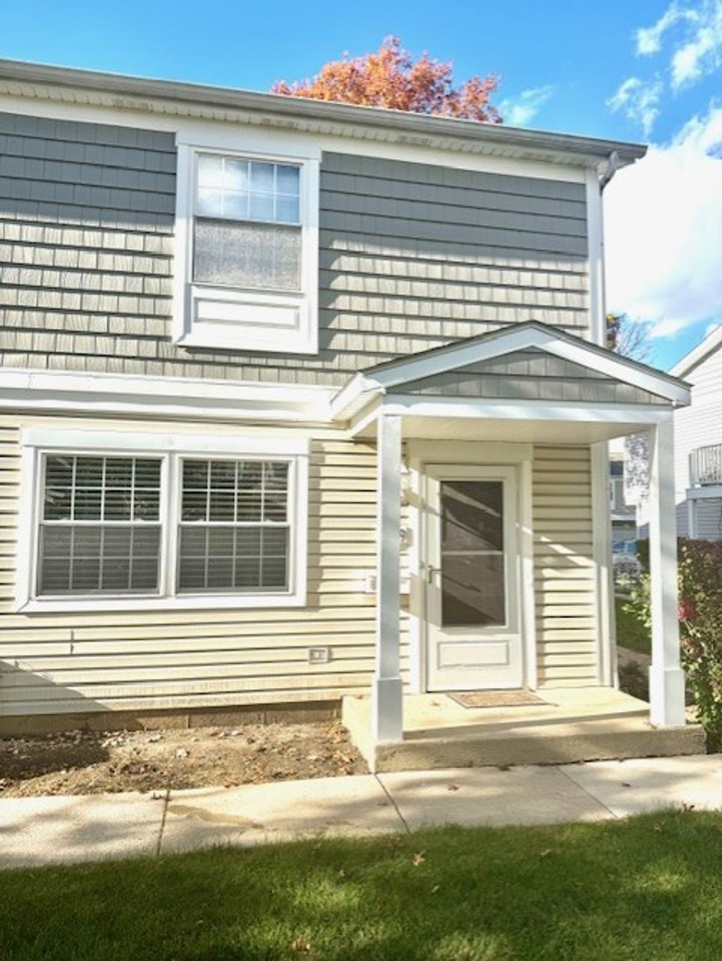 Photo for 1239 Oboe Court #0, Wheeling, IL 60090 (MLS # 12502613)