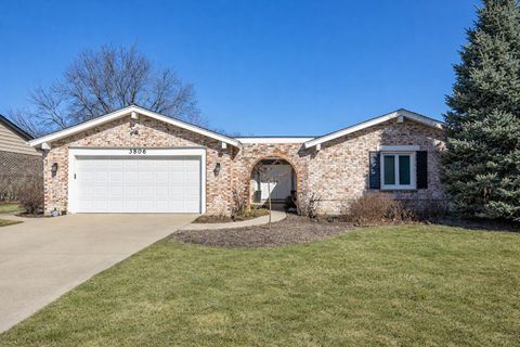 Photo of 3806 Michael Lane, Glenview, IL 60026 (MLS # 12590516)