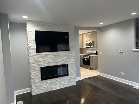 Tiny photo for 2049 E 93rd Street, Chicago, IL 60617 (MLS # 12539465)