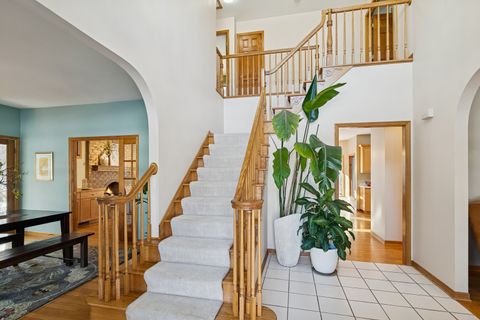 Tiny photo for 600 Crosswind Lane, Lindenhurst, IL 60046 (MLS # 12529479)