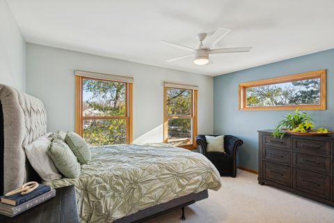 Tiny photo for 600 Crosswind Lane, Lindenhurst, IL 60046 (MLS # 12529479)