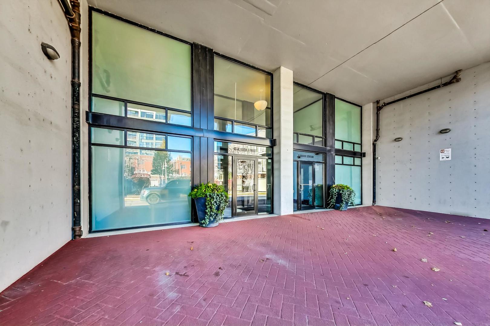 61 W 15th Street 707
