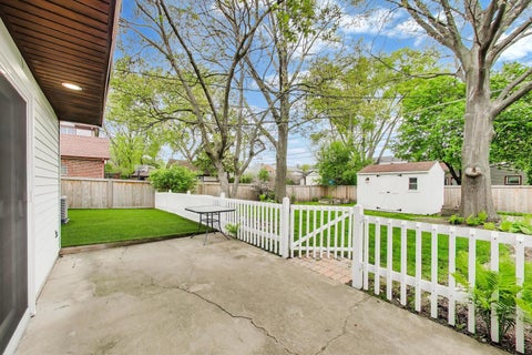 Tiny photo for 313 S Hi Lusi Avenue, Mount Prospect, IL 60056 (MLS # 12663699)