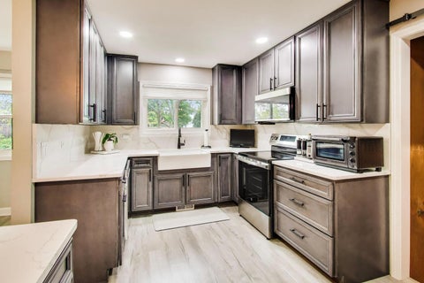 Tiny photo for 313 S Hi Lusi Avenue, Mount Prospect, IL 60056 (MLS # 12663699)
