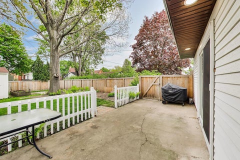 Tiny photo for 313 S Hi Lusi Avenue, Mount Prospect, IL 60056 (MLS # 12663699)