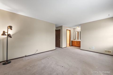 Tiny photo for 474 Briarcliff Lane, Bartlett, IL 60103 (MLS # 12393145)