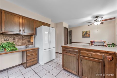 Tiny photo for 474 Briarcliff Lane, Bartlett, IL 60103 (MLS # 12393145)