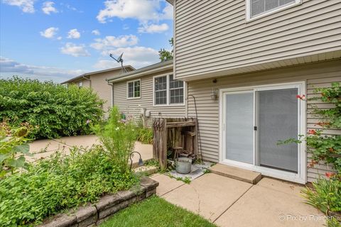 Tiny photo for 474 Briarcliff Lane, Bartlett, IL 60103 (MLS # 12393145)