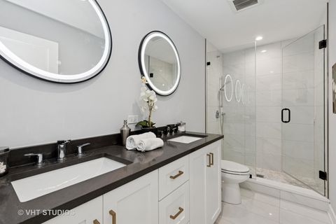 Tiny photo for 847 W Ainslie Street #3W, Chicago, IL 60640 (MLS # 12496880)