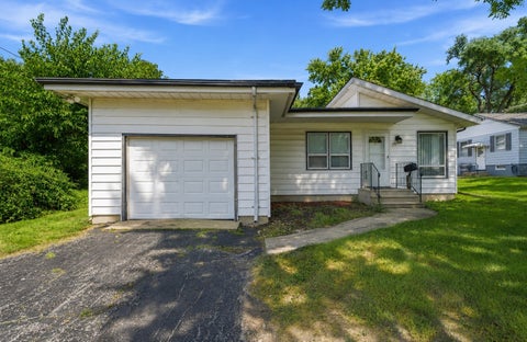 Photo of 106 Thornton Street, Lockport, IL 60441 (MLS # 12746861)