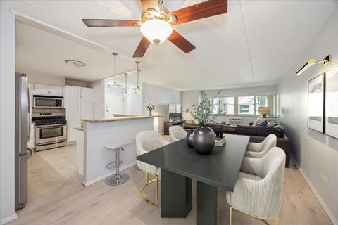 Tiny photo for 425 Home Avenue #1g, Oak Park, IL 60302 (MLS # 12702342)