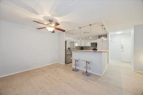 Tiny photo for 425 Home Avenue #1g, Oak Park, IL 60302 (MLS # 12702342)