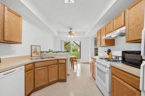 Tiny photo for 24850 W Franklin Lane, Plainfield, IL 60585 (MLS # 12630007)