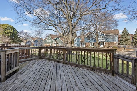 Tiny photo for 2703 Wayfaring Lane #B, Lisle, IL 60532 (MLS # 12585157)