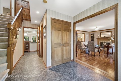 Tiny photo for 12 Highgate Court, St. Charles, IL 60174 (MLS # 12494769)