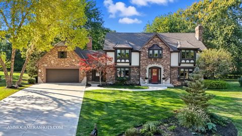 Tiny photo for 12 Highgate Court, St. Charles, IL 60174 (MLS # 12494769)