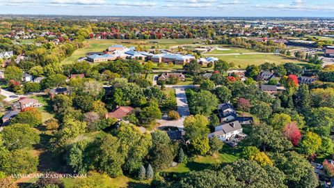 Tiny photo for 12 Highgate Court, St. Charles, IL 60174 (MLS # 12494769)
