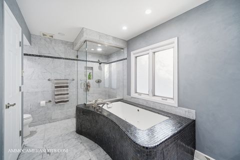 Tiny photo for 12 Highgate Court, St. Charles, IL 60174 (MLS # 12494769)
