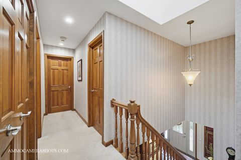 Tiny photo for 12 Highgate Court, St. Charles, IL 60174 (MLS # 12494769)
