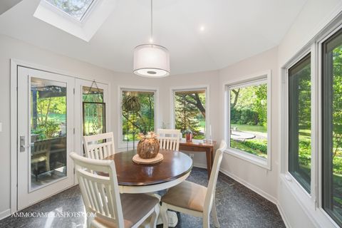Tiny photo for 12 Highgate Court, St. Charles, IL 60174 (MLS # 12494769)