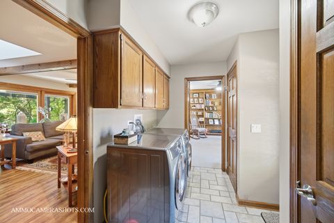 Tiny photo for 12 Highgate Court, St. Charles, IL 60174 (MLS # 12494769)