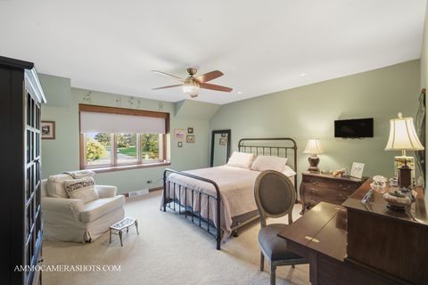 Tiny photo for 12 Highgate Court, St. Charles, IL 60174 (MLS # 12494769)