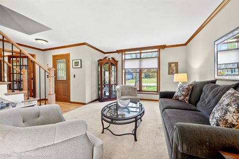 Tiny photo for 321 Bryan Drive, Cary, IL 60013 (MLS # 12638440)
