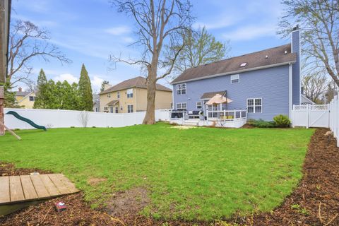 Tiny photo for 1331 S 7th Street, St. Charles, IL 60174 (MLS # 12558047)