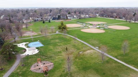 Tiny photo for 1331 S 7th Street, St. Charles, IL 60174 (MLS # 12558047)