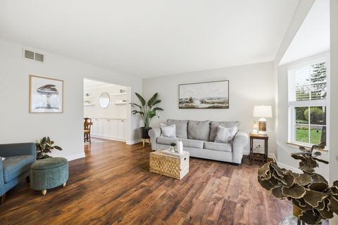 Tiny photo for 1331 S 7th Street, St. Charles, IL 60174 (MLS # 12558047)