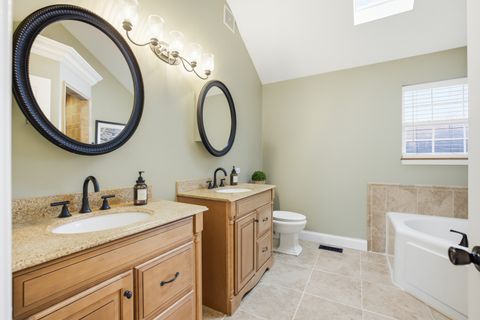 Tiny photo for 1331 S 7th Street, St. Charles, IL 60174 (MLS # 12558047)