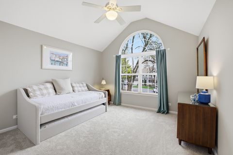 Tiny photo for 1331 S 7th Street, St. Charles, IL 60174 (MLS # 12558047)